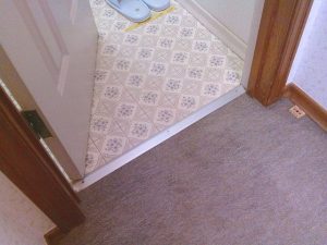 2階男子トイレ入口